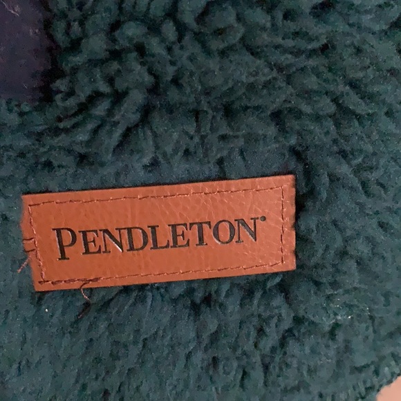NWT Pendleton King size Sherpa blanket - Picture 4 of 7